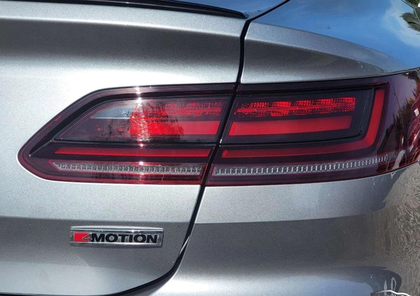 Volkswagen Arteon cena 109900 przebieg: 111455, rok produkcji 2018 z Nowy Staw małe 742
